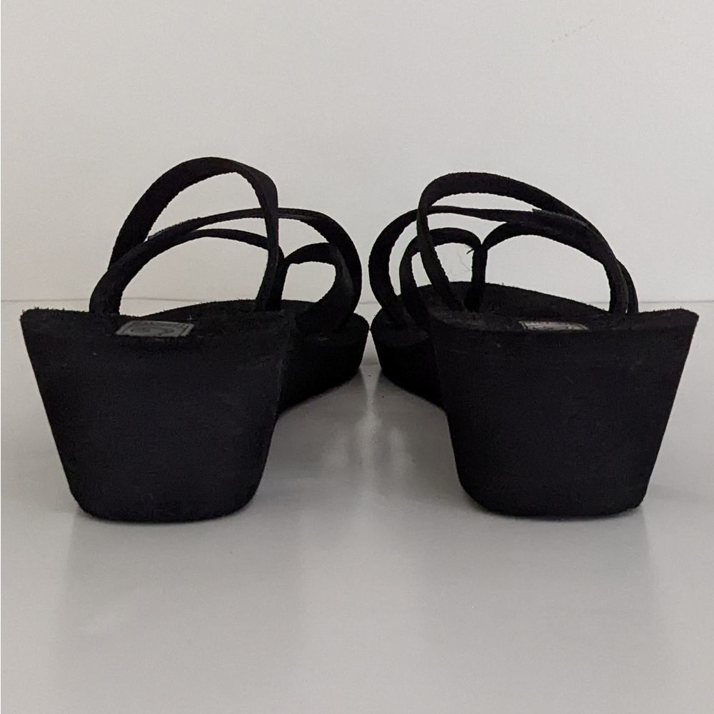 Teva Mush Black Strappy Thong Platform Wedge Flip Flops Sandals Women's 6 - Picture 3 of 8